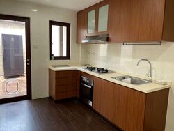 Kim Lin Park (D10), Semi-Detached #304896201